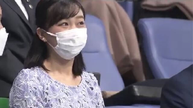 佳子さま スポーツ観戦 画像