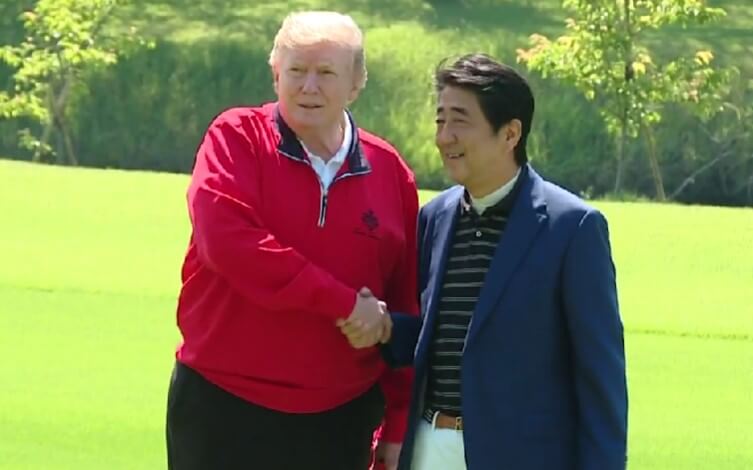 トランプ大統領 来日 画像