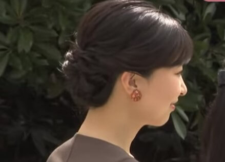 佳子さま　香川県　イヤリング　ブランド　画像