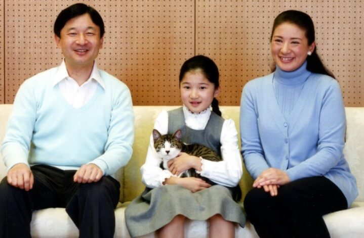 愛子さま　小学校時代　画像