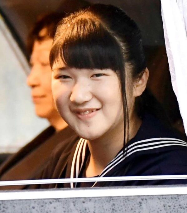 愛子さま　高校時代　画像