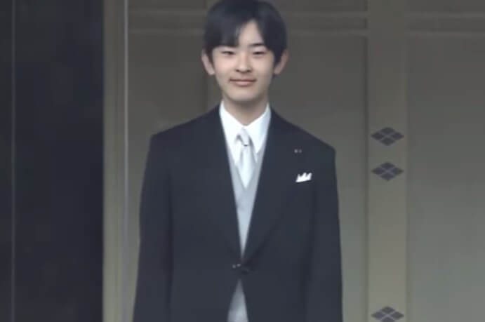 天皇誕生日一般参賀2026　並び順　立ち位置　画像